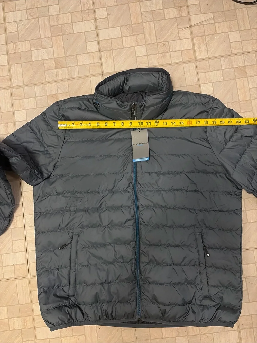 Weatherproof Modern Fit Pillow Pac Puffer Jacket Size XL